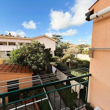 Onda Blu Apartment *